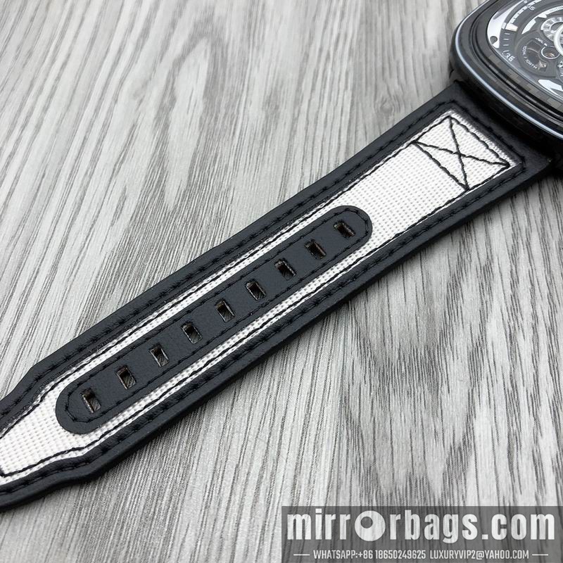 Seven Friday 47.6X47mm 090462 Watch