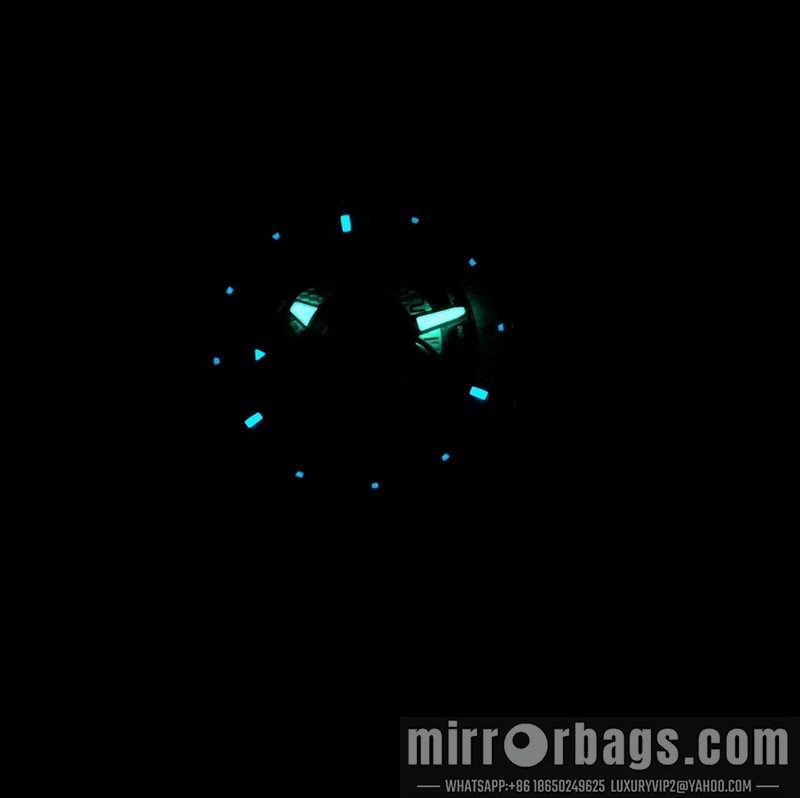 Seven Friday 47.6X47mm 090459 Watch