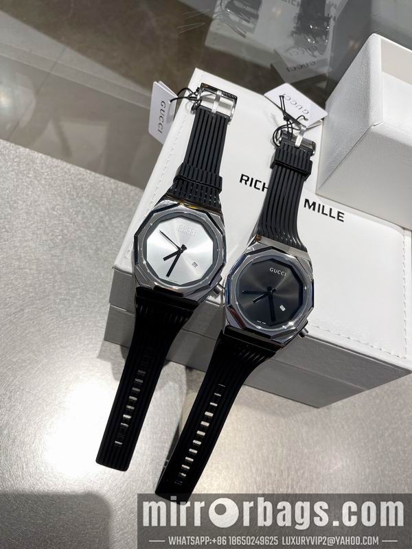 Gucci 41mm 091723 Watch