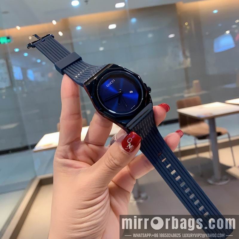 Gucci 41mm 010518 Watch