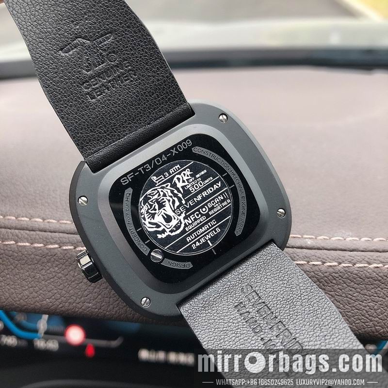 Seven Friday 45.6X45mm 090484 Watch
