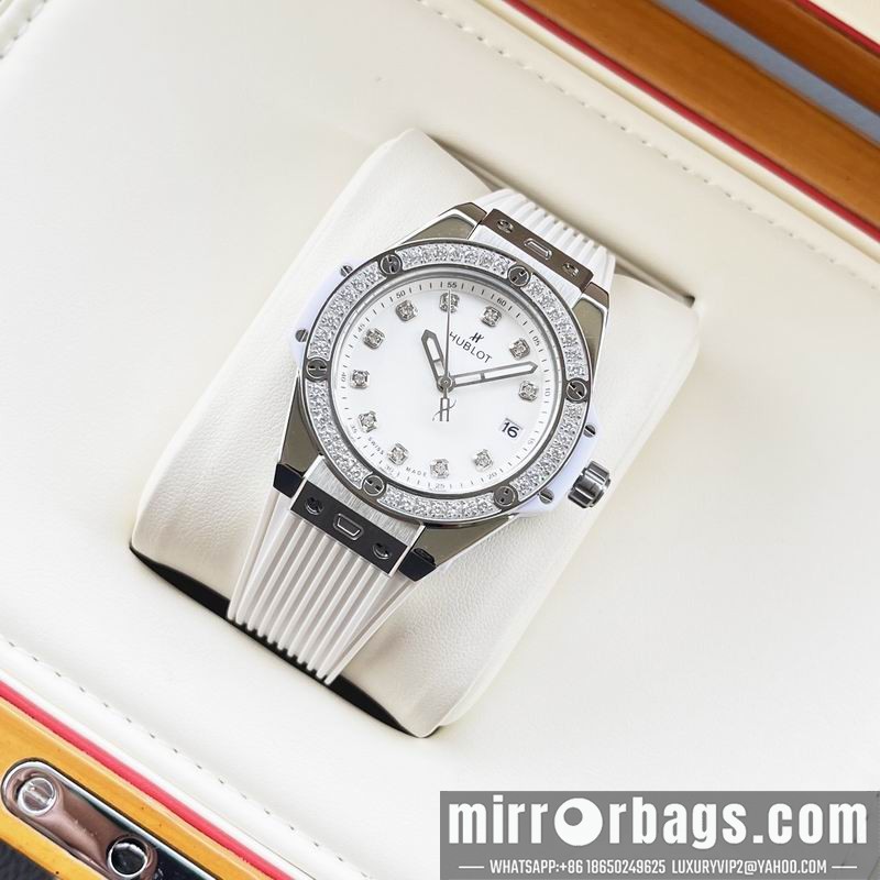 Hublot 33mm 110305 Watch
