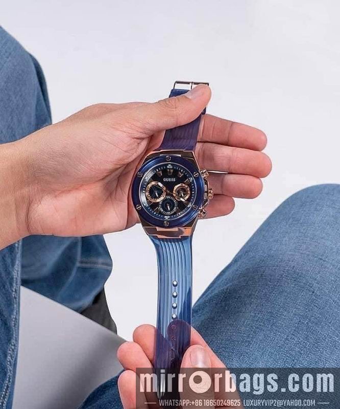 Guess watch 1010176 Watch