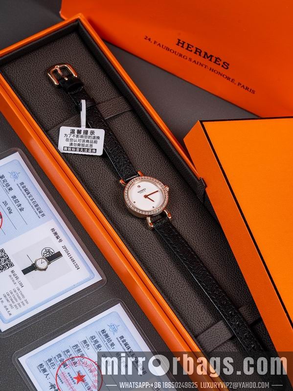 Hermes 21X18mm 052306 Watch