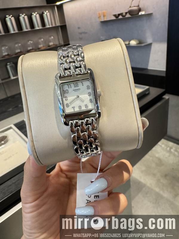 Hermes 23X23mm 101529 Watch