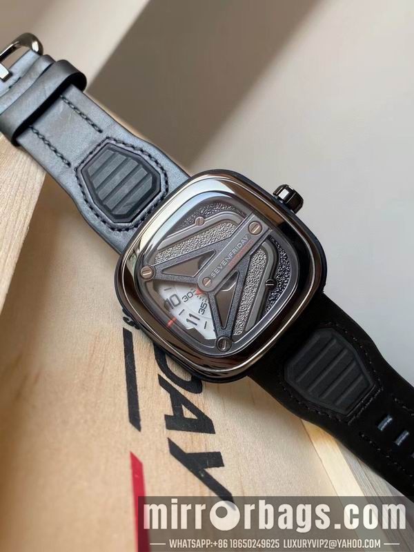 Seven Friday 47mm 090469 Watch