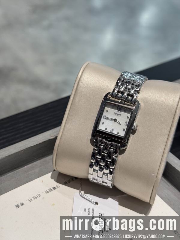 Hermes 23X23mm 101528 Watch