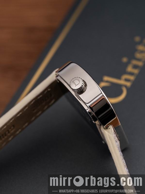 Dior 24X18mm 101439 Watch