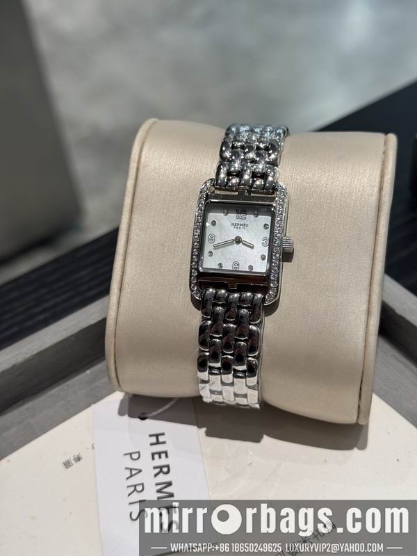 Hermes 23X23mm 101528 Watch