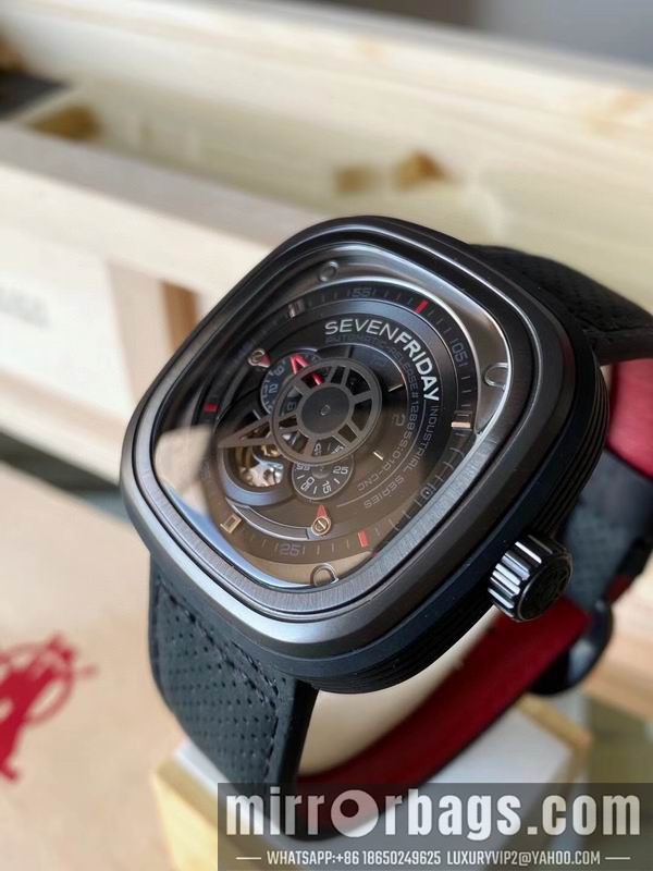 Seven Friday 47mm 090467 Watch