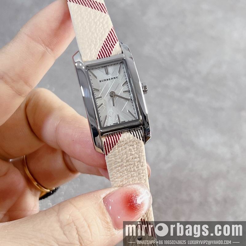 Burberry 19X30mm 042739 Watch