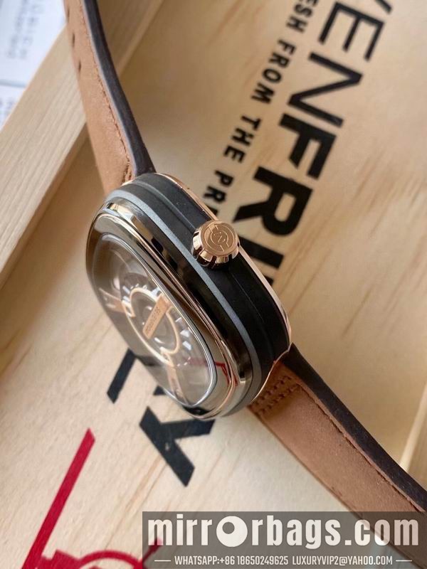 Seven Friday 47mm 090470 Watch