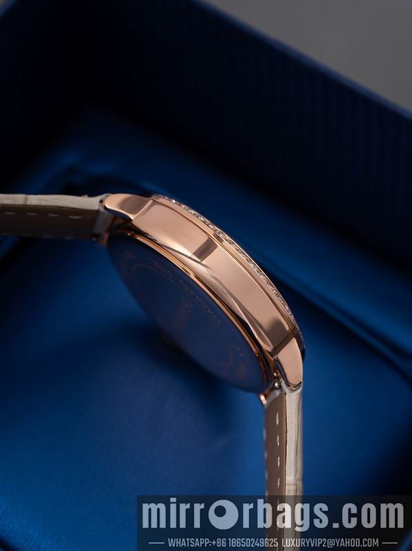 Swarovski 36mm 110389 Watch