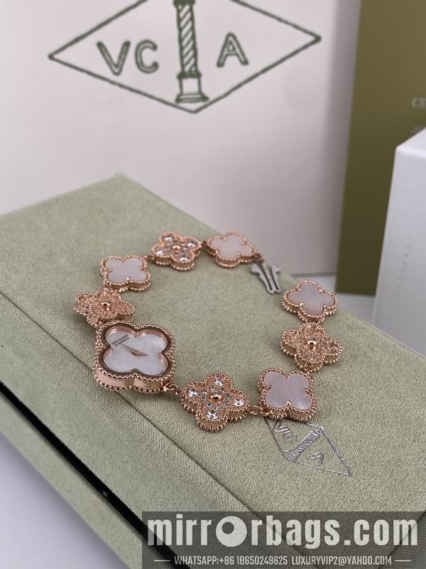 Van cleef & Arpels 22.4mm 010502 Watch