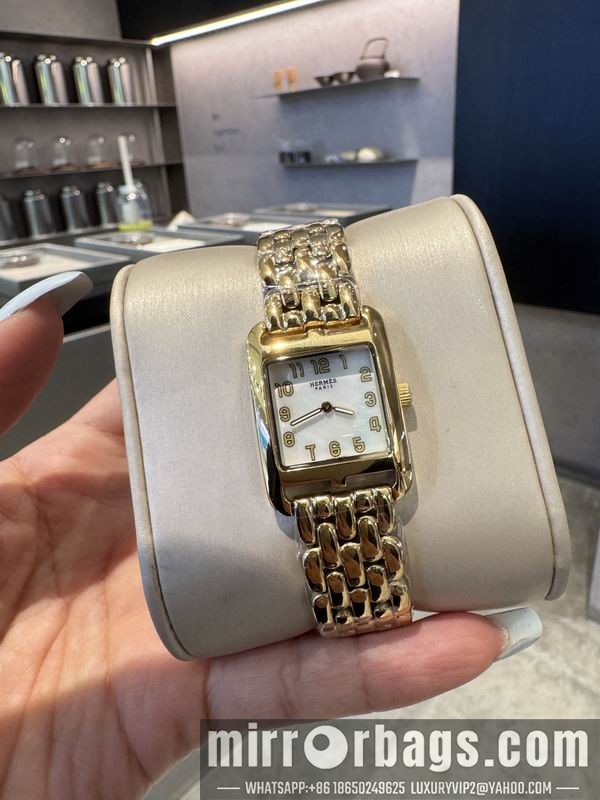 Hermes 23X23mm 101529 Watch