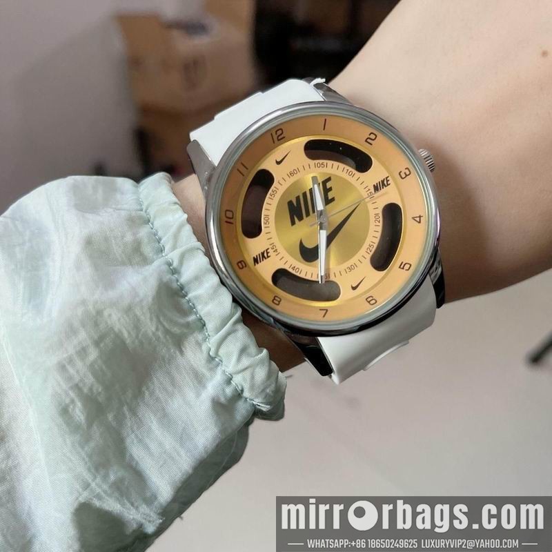 Nike watch 080407 Watch