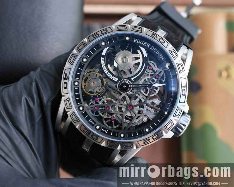 Roger Dubuis 46mm 090411 Watch