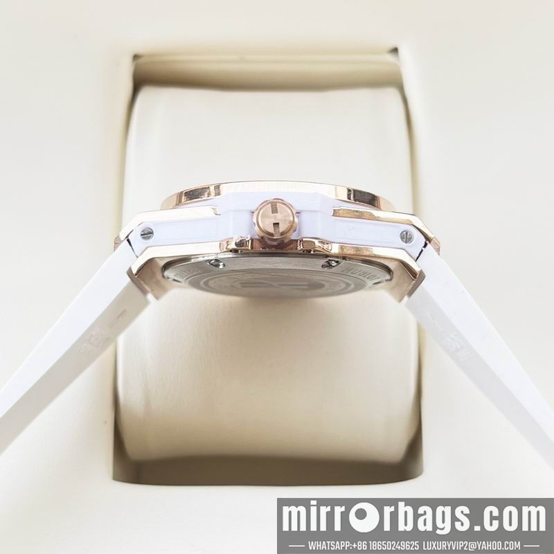Hublot 33mm 110303 Watch