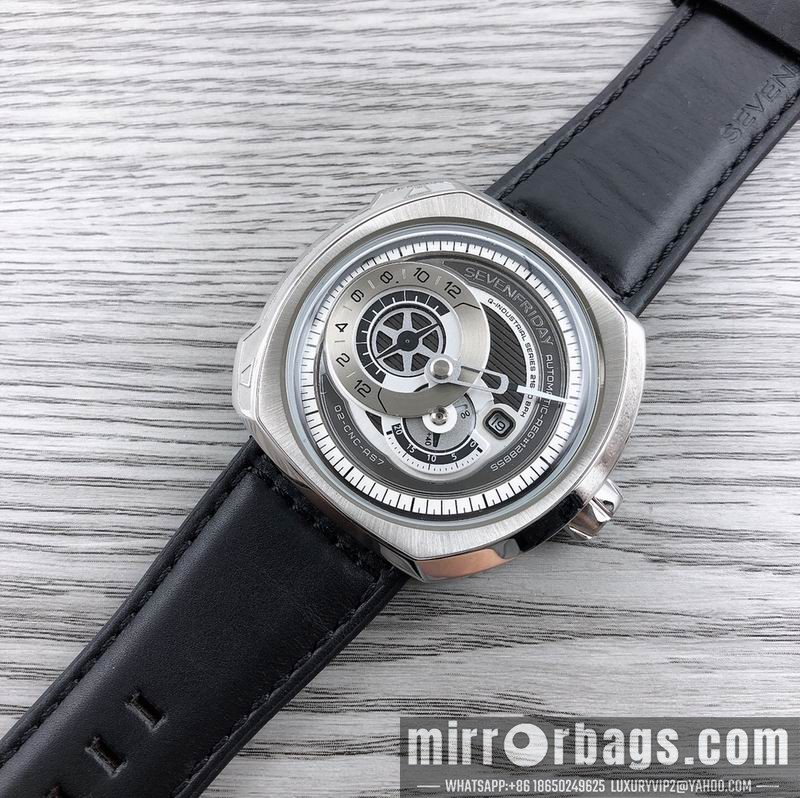 Seven Friday 44.3X49.7mm 090460 Watch