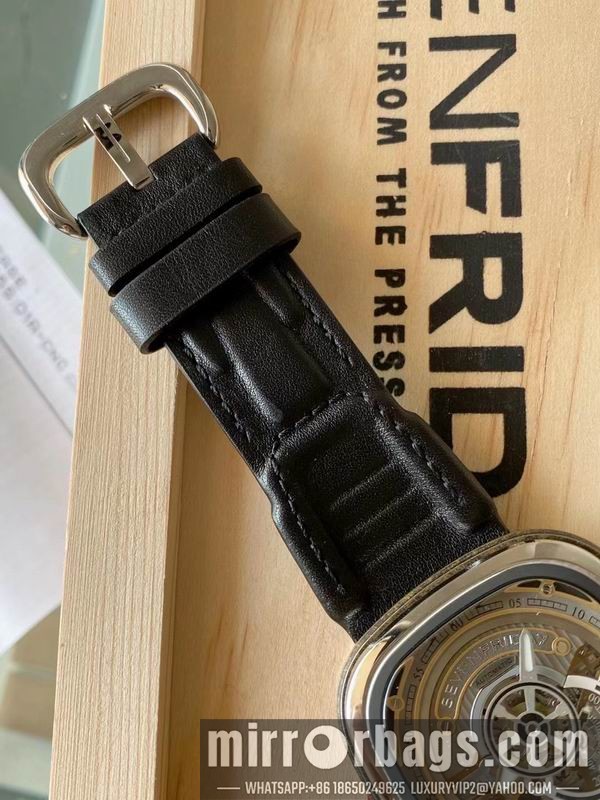 Seven Friday 47mm 090468 Watch