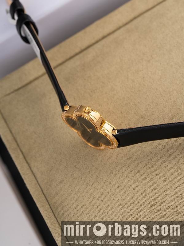 Van Cleef & Arpels 29.7mm 080606 Watch