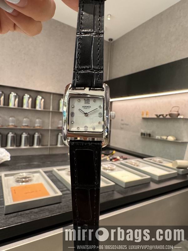 Hermes 23X23mm 101449 Watch
