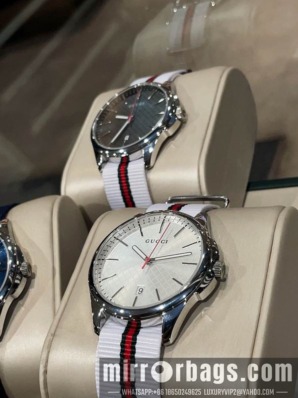 Gucci 40mm 052302 Watch