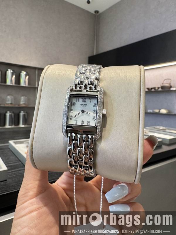 Hermes 23X23mm 101529 Watch
