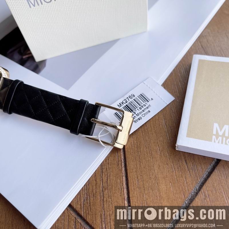 MK 37X32mm 101075 Watch