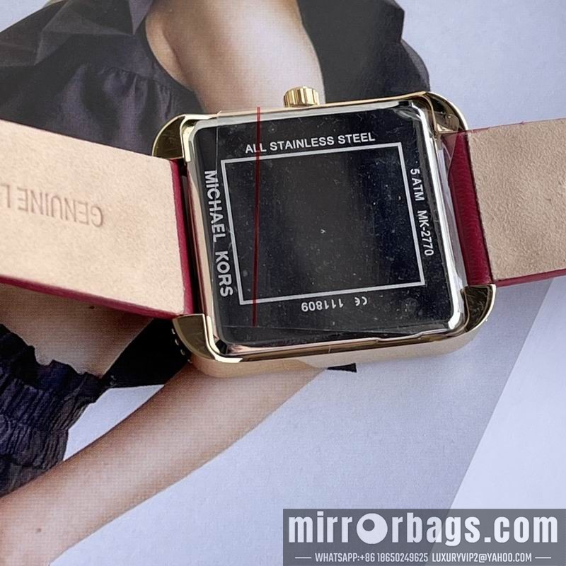 MK 37X32mm 101075 Watch