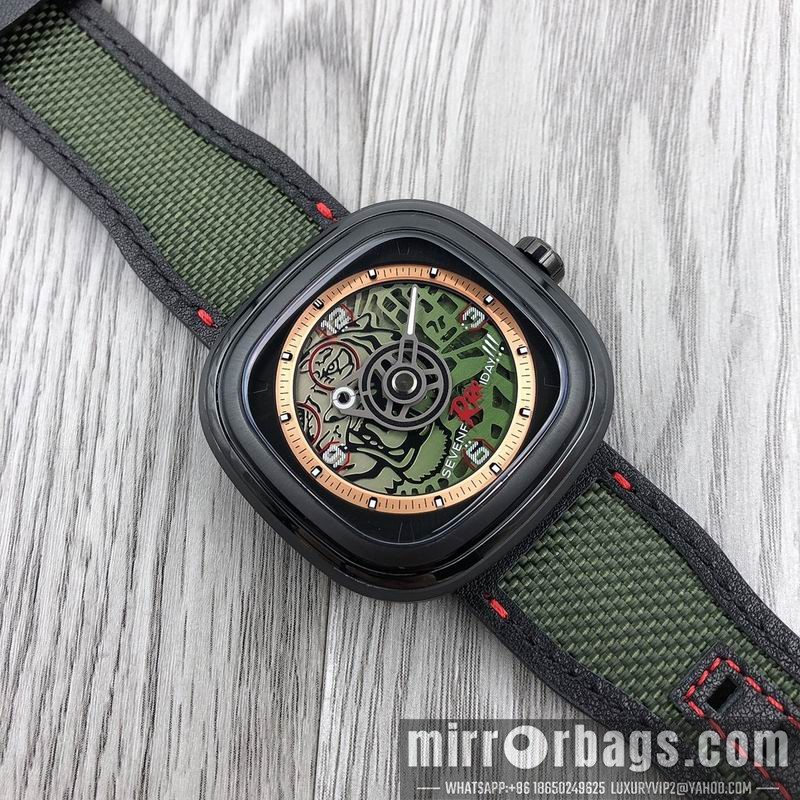 Seven Friday 45.6X45mm 090476 Watch