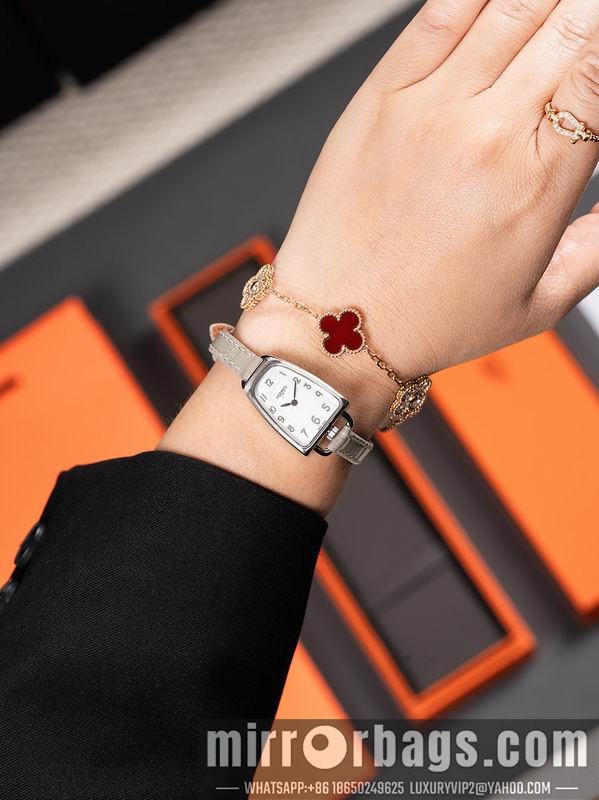 Hermes 20X27.2mm 080601 Watch