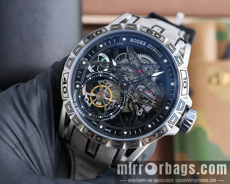 Roger Dubuis 46mm 090401 Watch