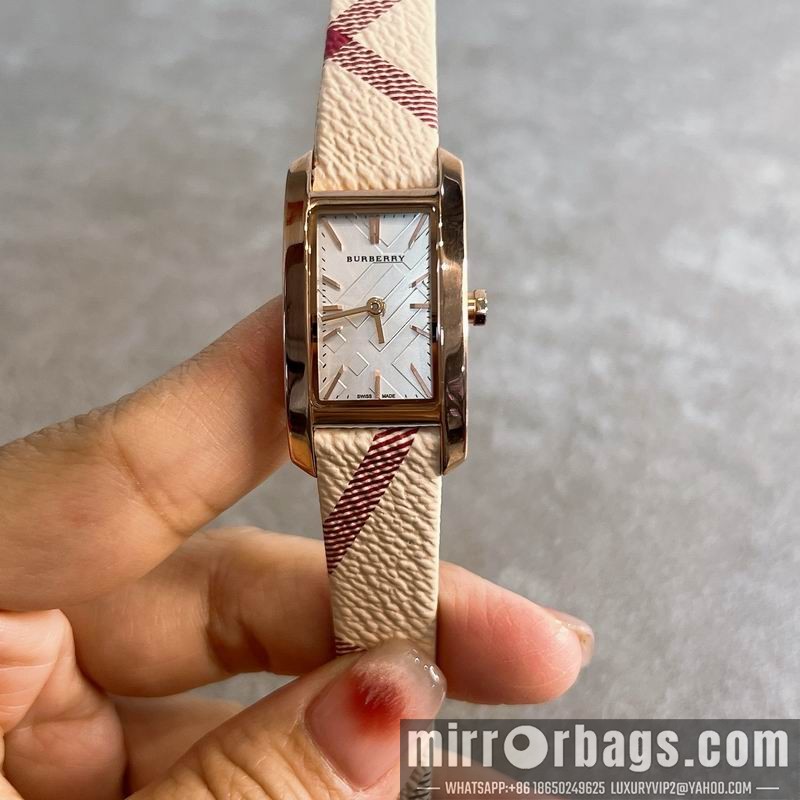 Burberry 19X30mm 042739 Watch