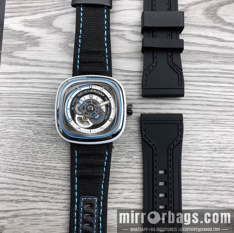 Seven Friday 47.6X47mm 090459 Watch
