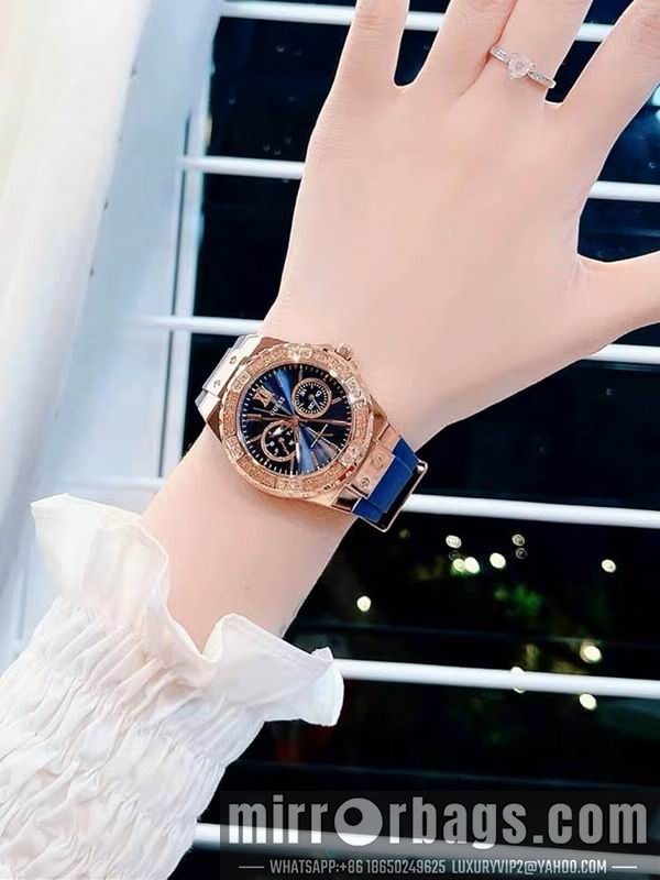 Guess watch 1010172 Watch