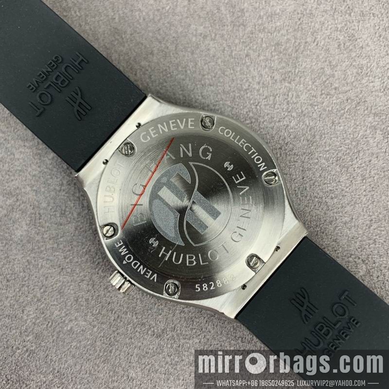 Hublot W34.5mm 080709 Watch