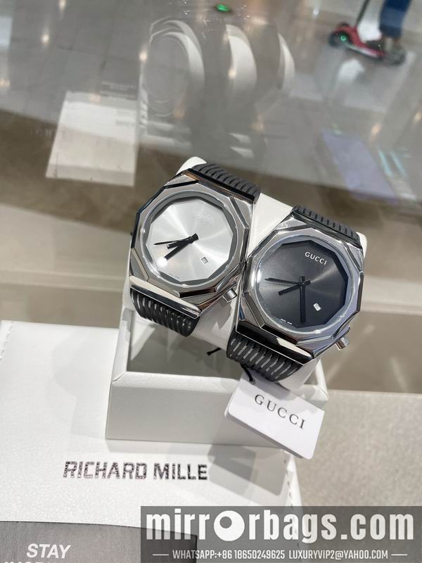 Gucci 41mm 091723 Watch