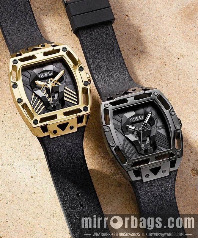Guess watch 1010163 Watch