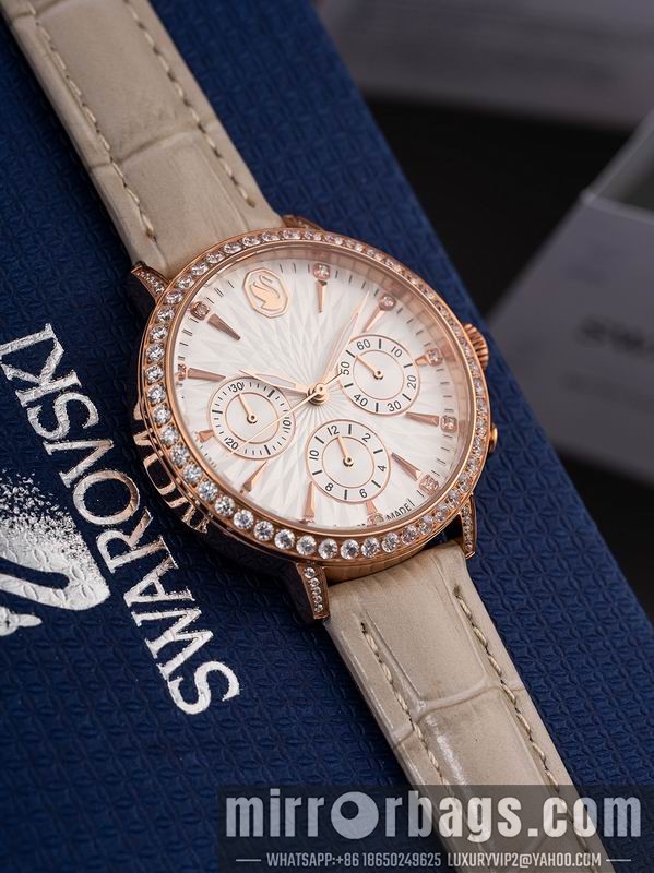 Swarovski 36mm 110389 Watch