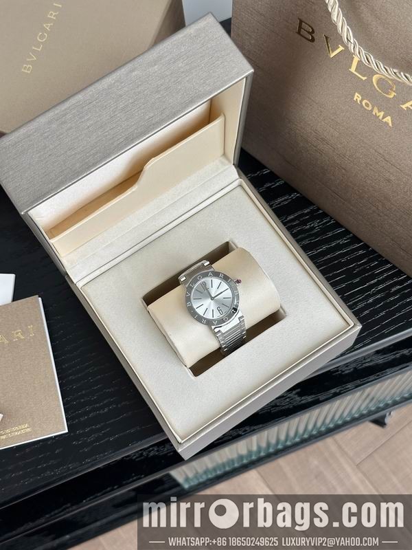 Bvlgari 33mm 080604 Watch