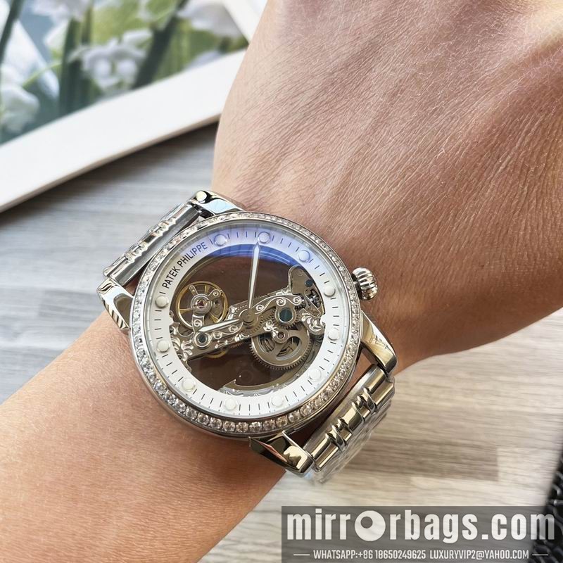 Patek Philippe 42mm 032547 Watch