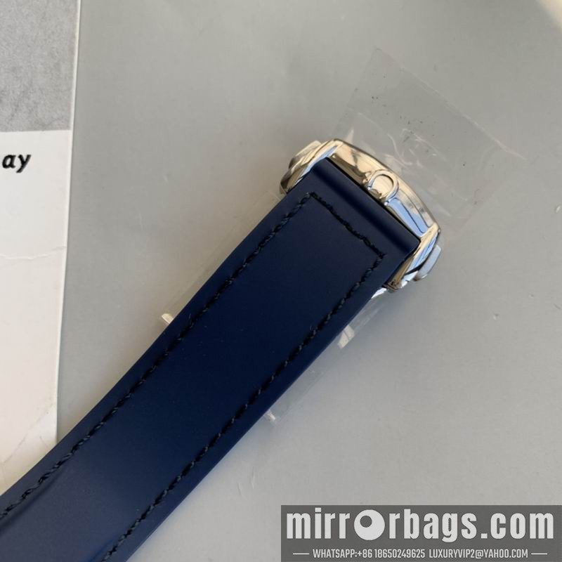 Omega 44mm 090503 Watch