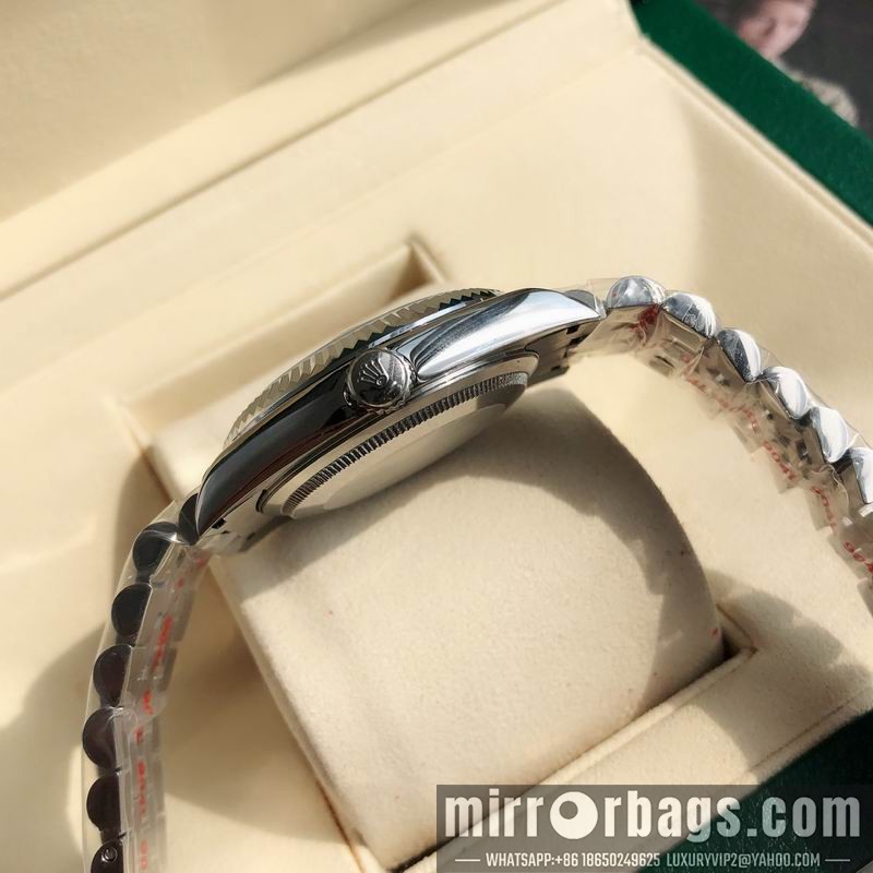 Rolex 36mm 102357 Watch