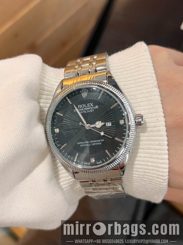 Rolex 40mm 042341 Watch