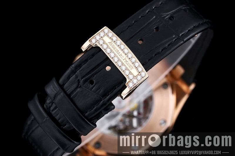 AP 40mm 110923 Watch