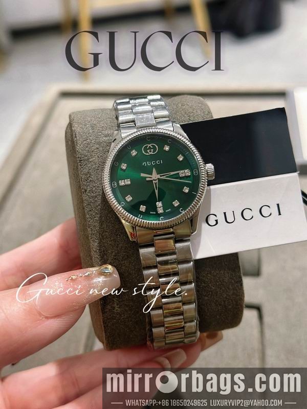 Gucci 29mm 042935 Watch