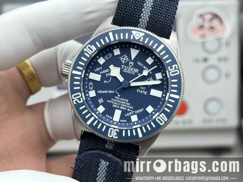 Tudor 42mm 040910 Watch