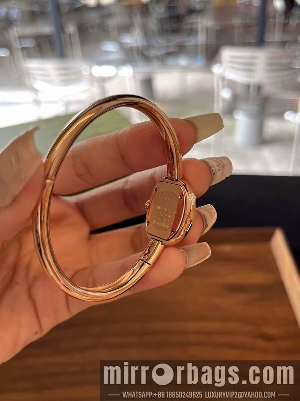 Cartier 24.6X18.7mm 101569 Watch