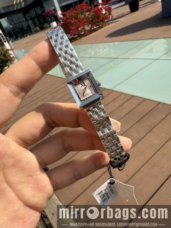 Gucci watch 042926 Watch